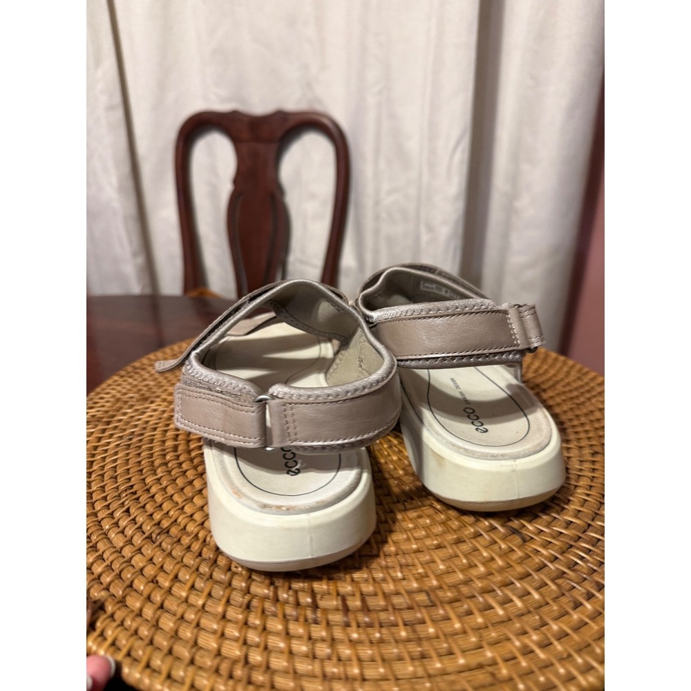 Ecco Simpil Sandal Metallic Taupe Leather‎ Walking Sandals Womens 9 40 - Picture 4 of 10